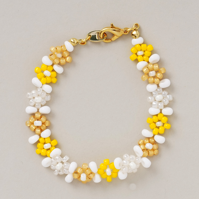 お花のブレスレット