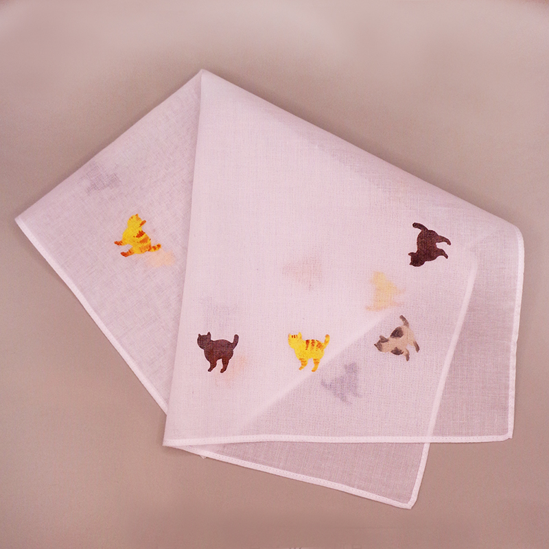 猫のステンシルハンカチ