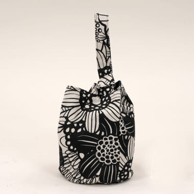 ワンハンドルバッグ