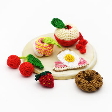 レース針で小さな編物