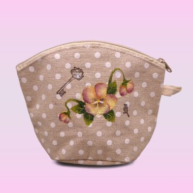 ビオラの化粧ポーチ