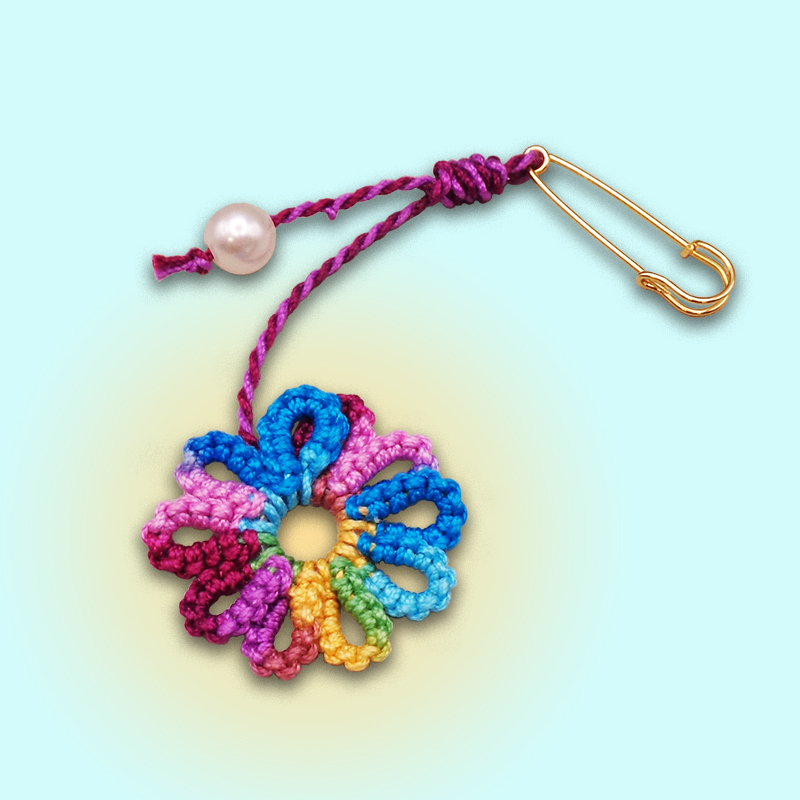 タティングレースフラワーチャーム